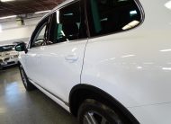 2016 Volkswagen Touareg VR6 Luxury