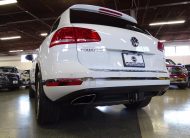 2016 Volkswagen Touareg VR6 Luxury