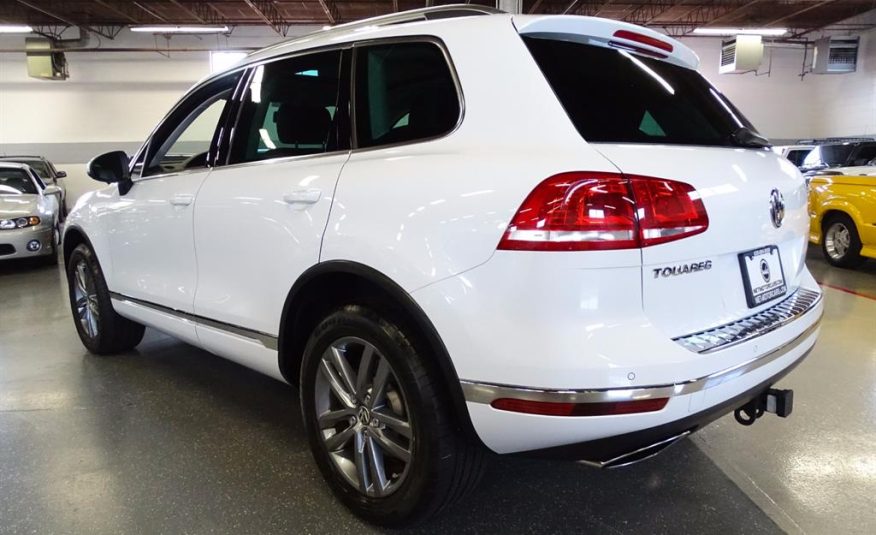 2016 Volkswagen Touareg VR6 Luxury