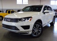 2016 Volkswagen Touareg VR6 Luxury